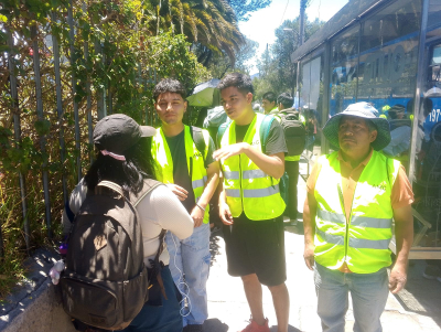 Ciudadanos infractores socializan normativa municipal en La Mariscal sobre la prohibición de libar en la calle